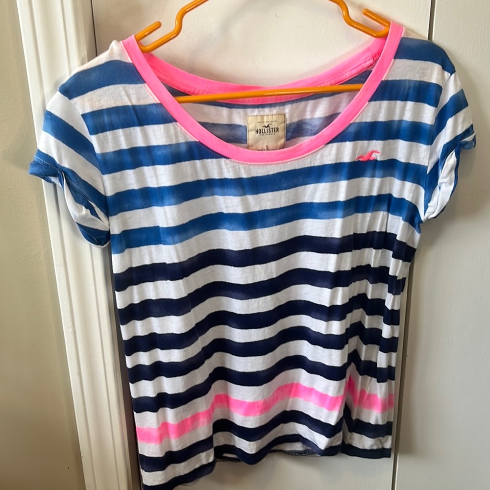 NWOT small Hollister top